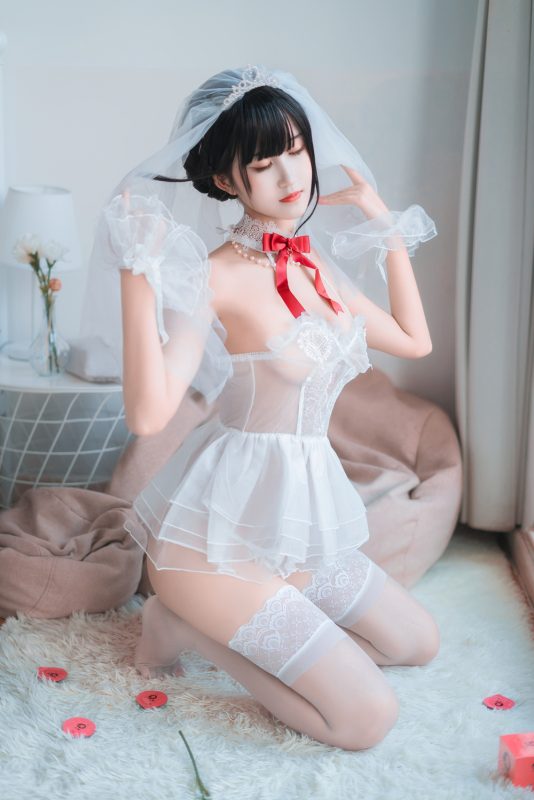 三度_69-婚纱孔雀翎[24P388MB]-岛屿电鸽微密圈-全网最全抖音网红高质量总站