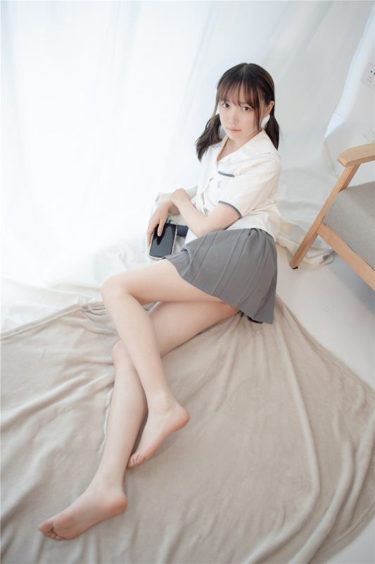 JKFUN-百圆定制 1.5-1 Aika [69P]-岛屿电鸽微密圈-全网最全抖音网红高质量总站