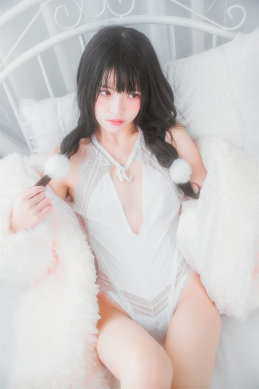 桜桃喵 VOL.037 [46P] 冬眠系列-纯白私房-岛屿电鸽微密圈-全网最全抖音网红高质量总站
